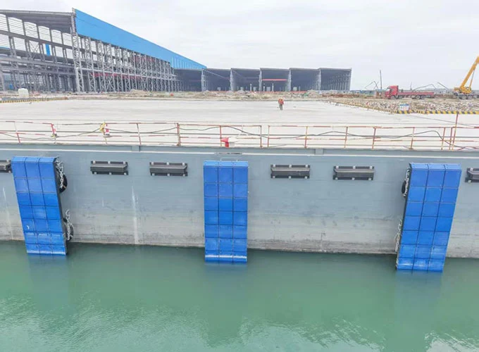 Cum protejează apărătoarele din cauciuc solid de înaltă elasticitate structurile marine?